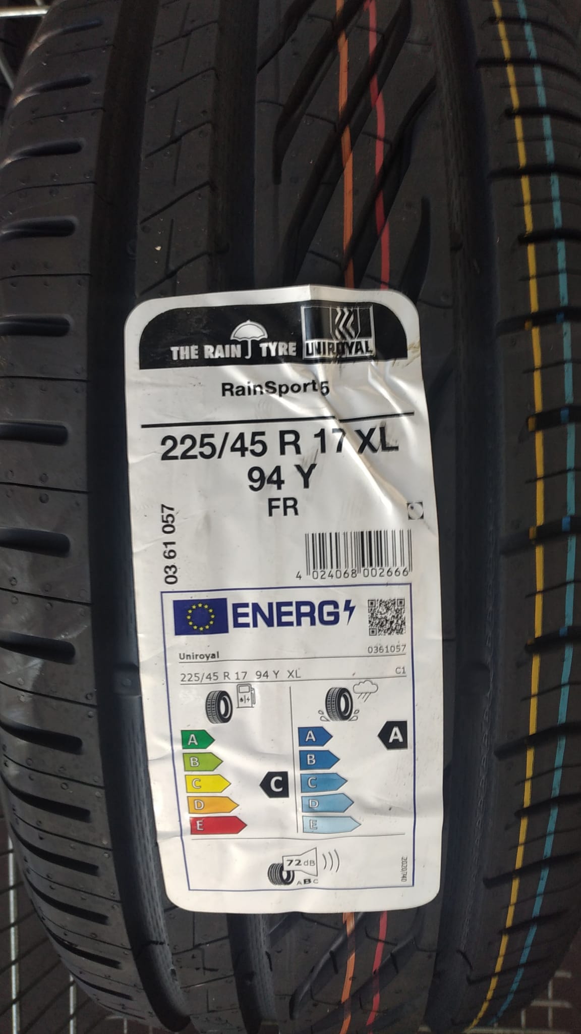 Pneumatici Estivi UNIROYAL RAINSPORT 5 225/45 R17 94Y